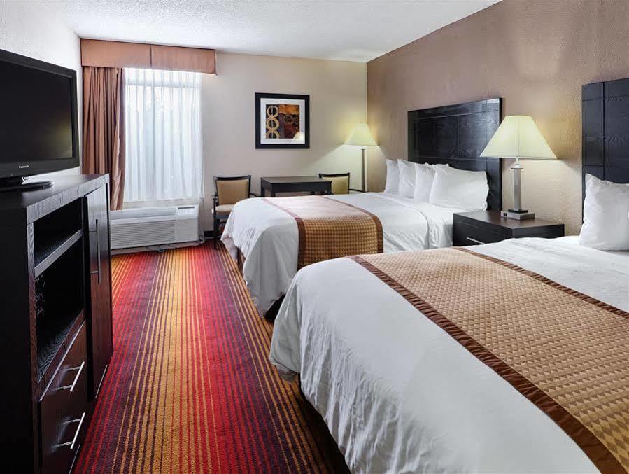 Best Western Hampton Coliseum Inn Kültér fotó
